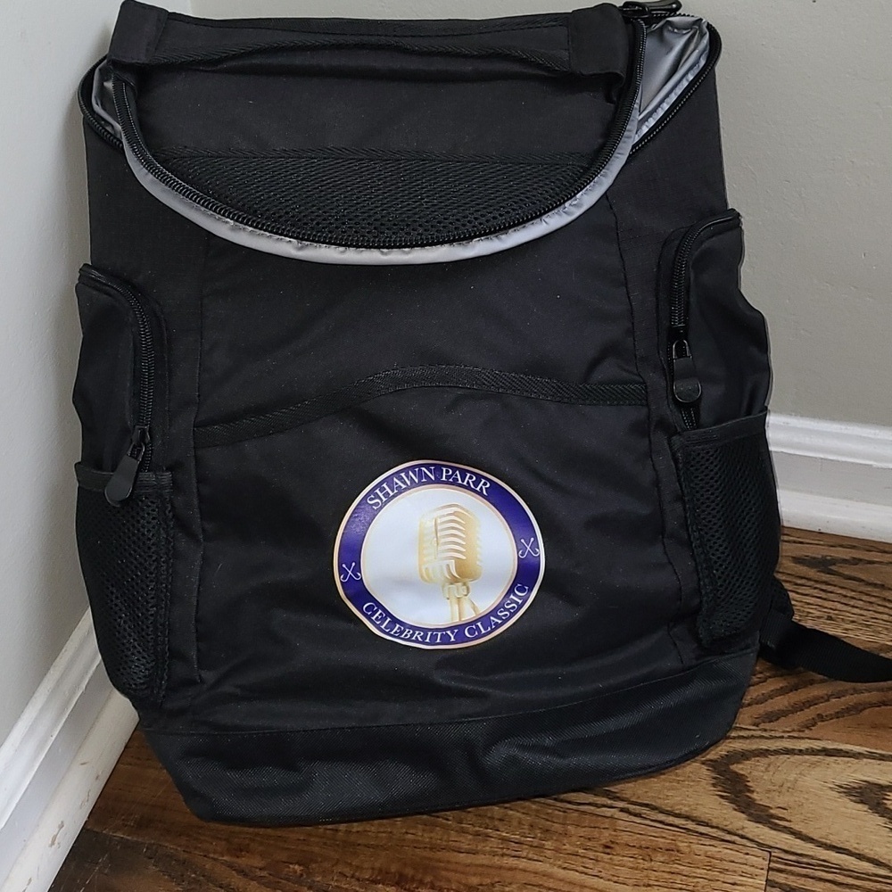 Large Insulated Backpack with zippered pockets